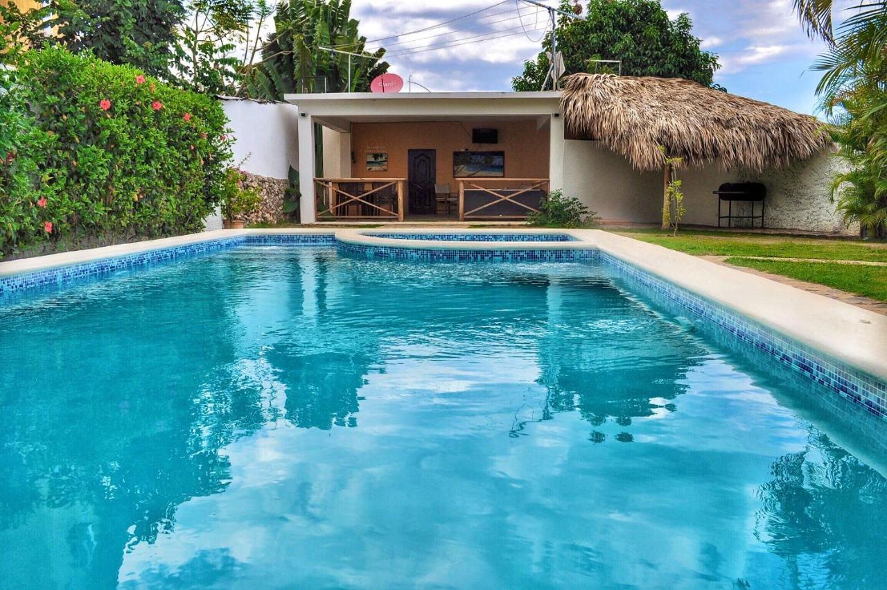 De Luz Hotel El Limon エクステリア 写真