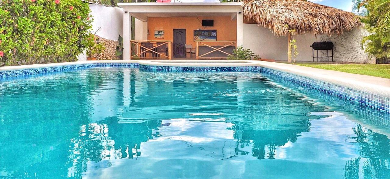De Luz Hotel El Limon エクステリア 写真
